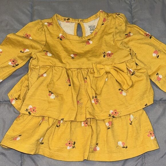 12m carters flower shirt with bow - Picture 2 of 3